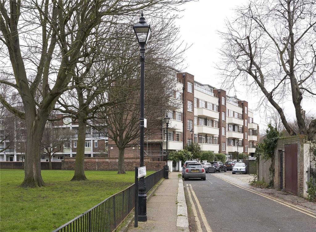Osier Court, E1