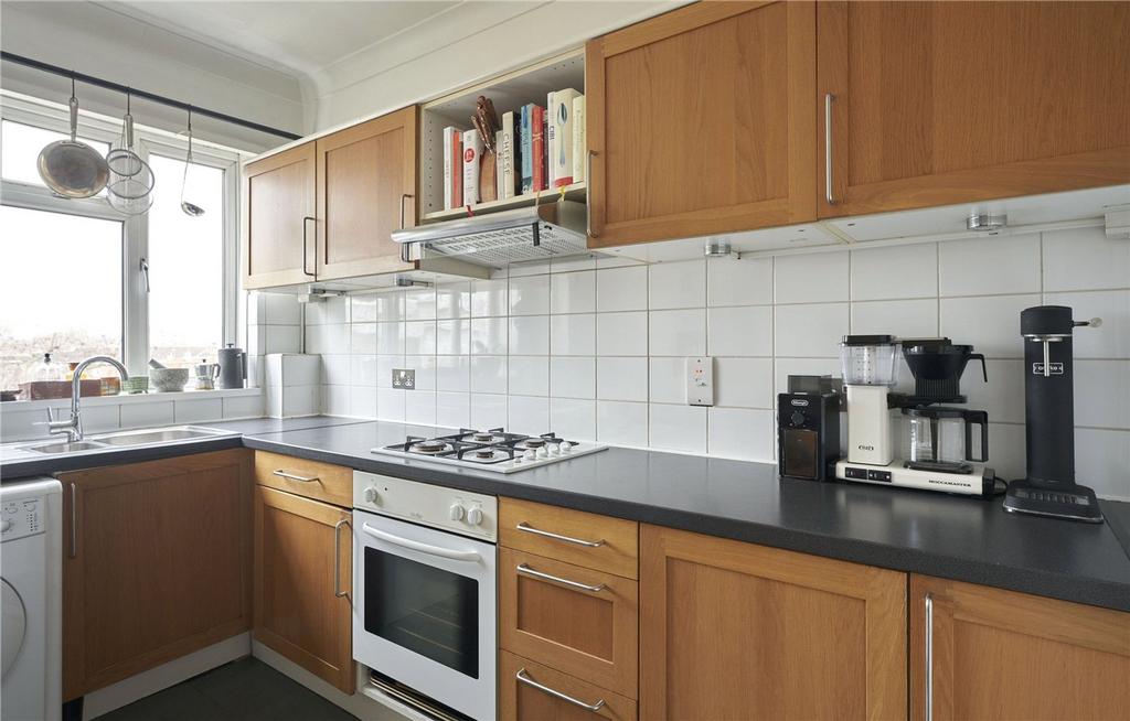 Osier Court, E1