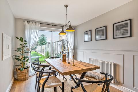 3 bedroom semi-detached house for sale, Northlands Road, Romsey, Hampshire, SO51