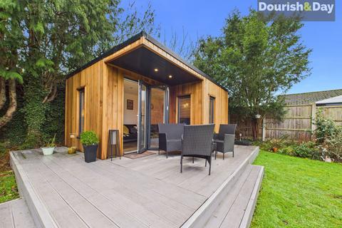 3 bedroom detached house for sale, Wildwood Drive, Stafford ST17