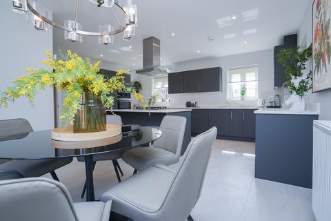 3 bedroom terraced house for sale, Plot 13, The Dunmore at St James View, Field View,  NN13