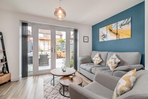 2 bedroom semi-detached house for sale, Gerddi Tir-Llyn, Caldicot