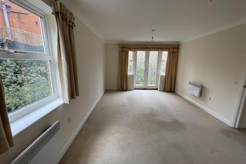 2 bedroom flat for sale, Carnival House, Salisbury SP2