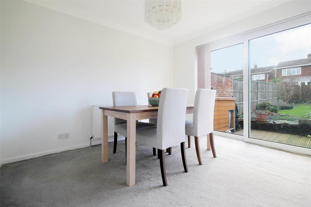 Dining Room.jpg