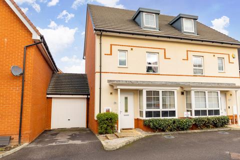 4 bedroom semi-detached house for sale, Bedivere Road, Crawley RH11