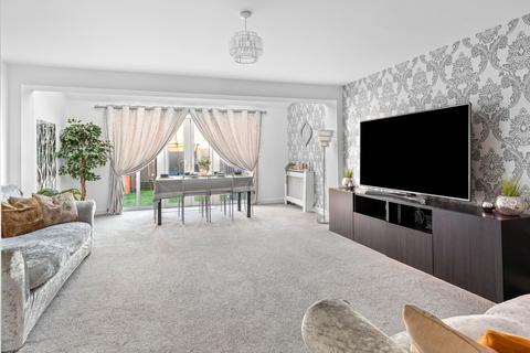 4 bedroom semi-detached house for sale, Bedivere Road, Crawley RH11