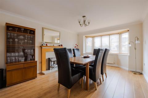 4 bedroom detached house for sale, Catkin Road, Bottesford