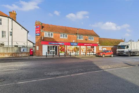 2 bedroom apartment for sale, The Broadway, Chichester