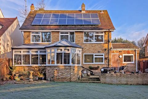 4 bedroom detached house for sale, Standon Road, Ware SG11