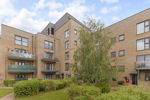 2 bedroom flat for sale, Waterfall Cottages, LONDON SW19