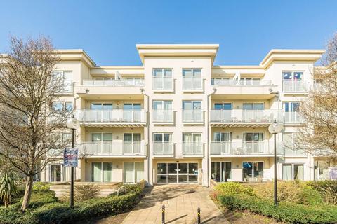 2 bedroom flat for sale, Woodman Mews, Kew TW9