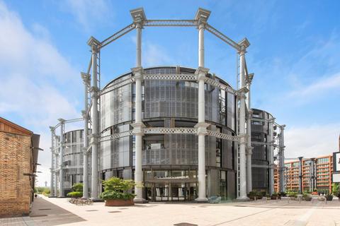 1 bedroom flat for sale, Lewis Cubitt Square, London N1C