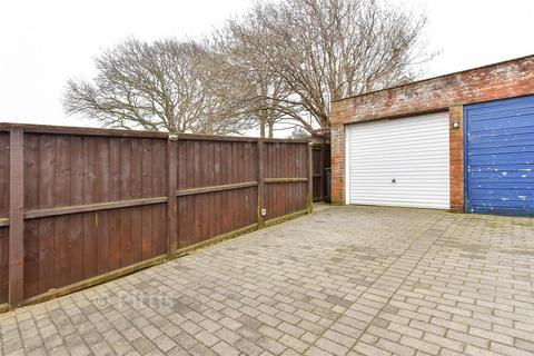 undefined, The Avenue, Totland Bay PO39