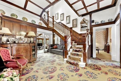 5 bedroom detached house for sale, Monkhams Drive, Woodford Green IG8