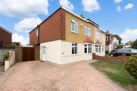 4 bedroom semi-detached house for sale, Cedar Avenue, Sidcup, DA15