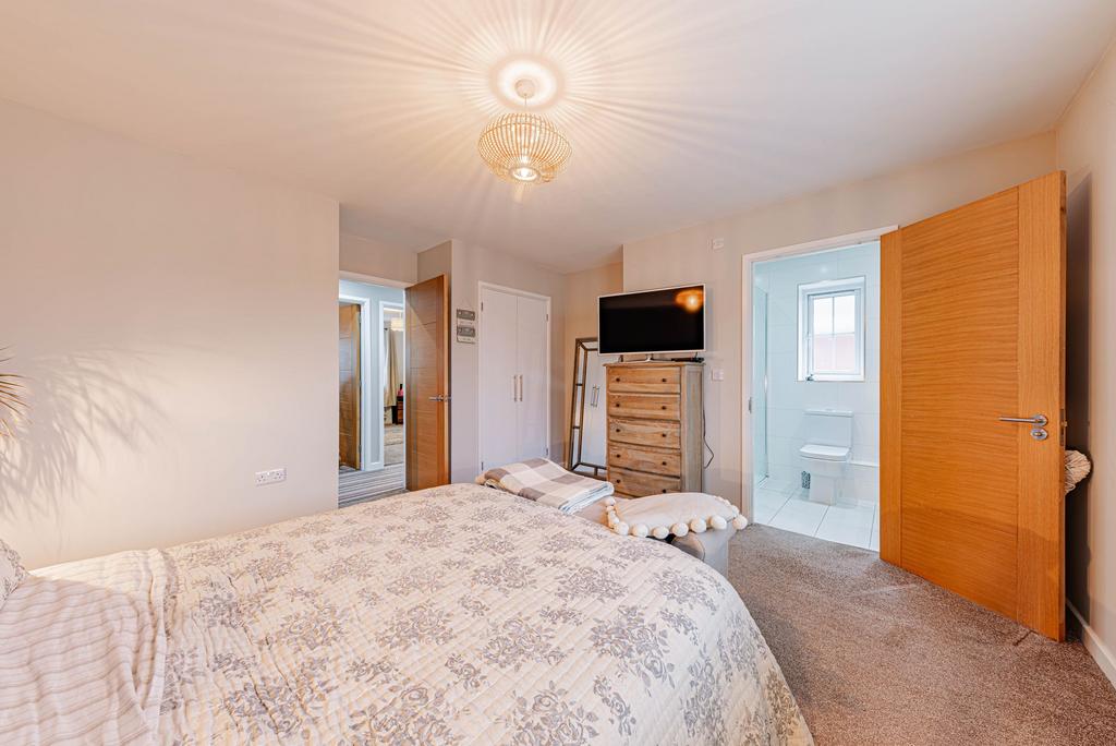 Bedroom One (2)