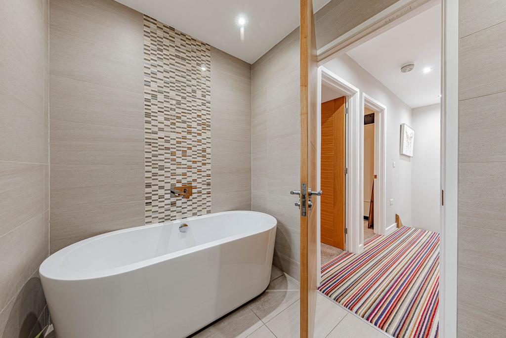 Bathroom (2)
