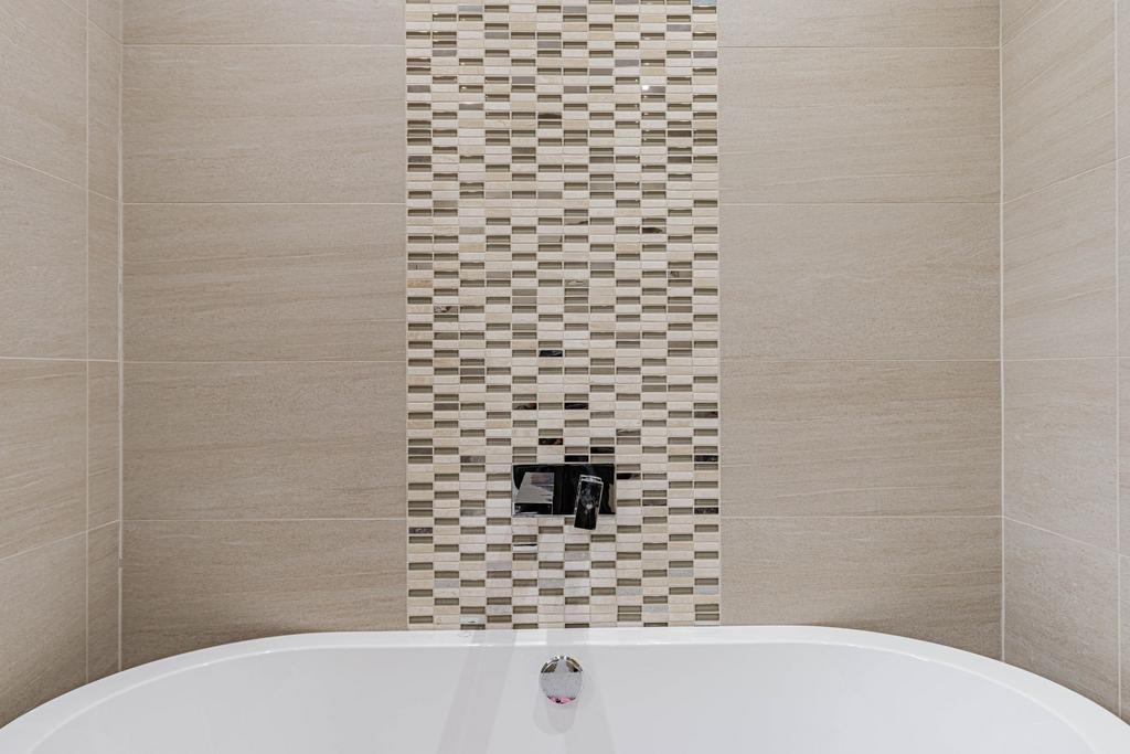 Bathroom (3)