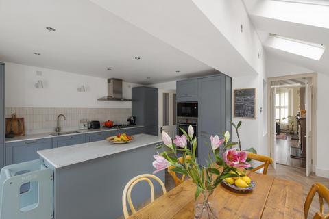undefined, Hartismere Road, Fulham, London, SW6