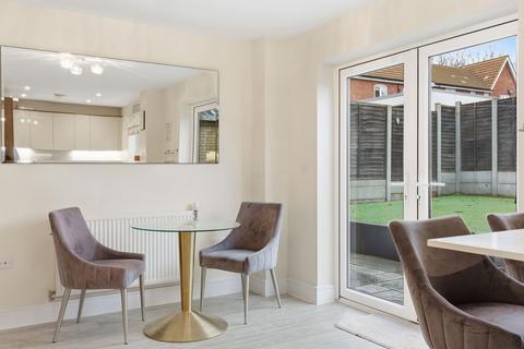 4 bedroom detached house for sale, Birnam Crescent, Chigwell, IG7