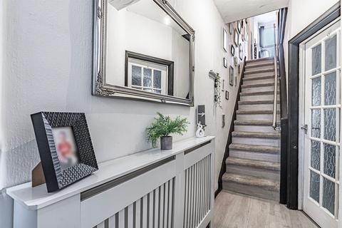 3 bedroom terraced house for sale, Gwilym Street, Pontypridd CF37
