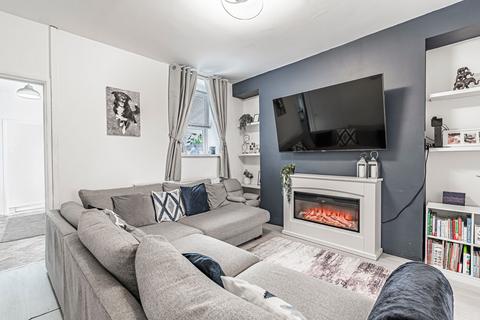 3 bedroom terraced house for sale, Gwilym Street, Pontypridd CF37