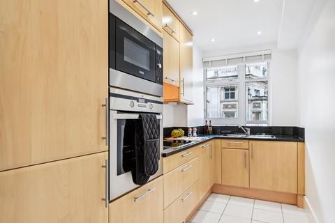1 bedroom flat to rent, Richmond Court, 200 Sloane Street, London