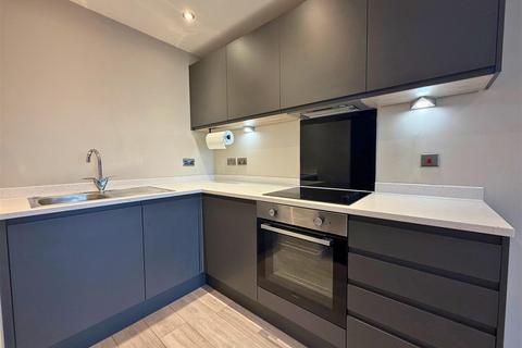 1 bedroom house to rent, Jesse Hartley Way, Liverpool