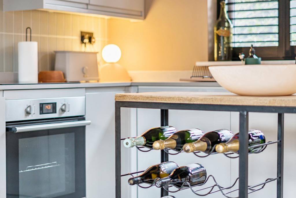 Kitchen Feature