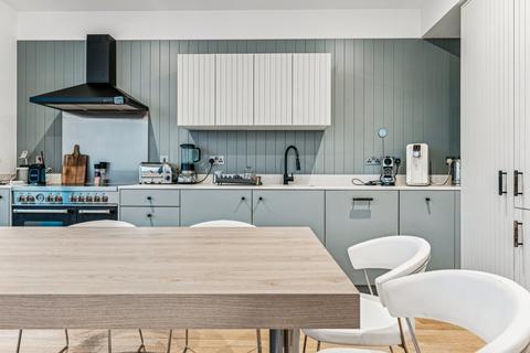 undefined, Hollandbury House, 4 Brent Way, Brentford, Middlesex