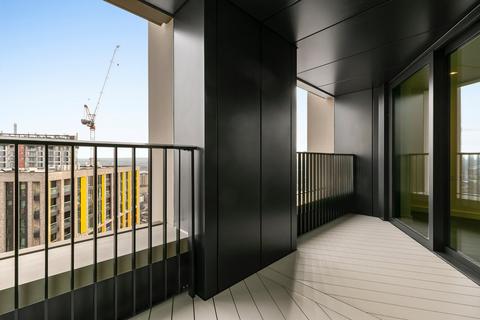 3 bedroom flat to rent, One Linear Place, Nine Elms, London
