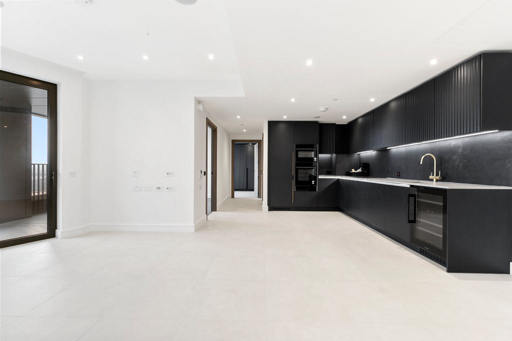 Kitchen/ Dining