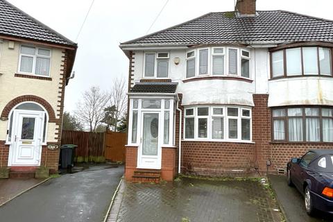 3 bedroom semi-detached house for sale, Petersfield Drive, Rowley Regis B65