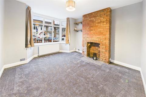 3 bedroom terraced house to rent, Murray Avenue, Northamptonshire NN2