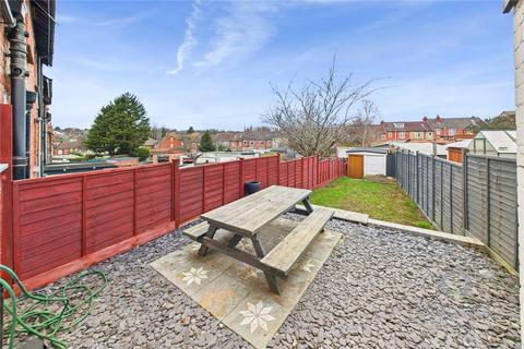 3 bedroom terraced house to rent, Murray Avenue, Northamptonshire NN2