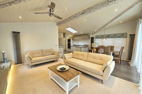 3 bedroom park home for sale, Plas Coch Country and Leisure Retreat