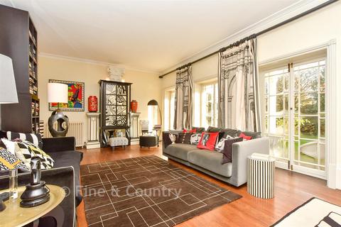 4 bedroom link detached house for sale, Dover Road, Walmer, Deal, Kent