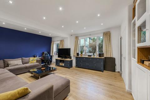 4 bedroom semi-detached house for sale, Lovell Road, Richmond, Surrey