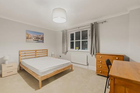 undefined, Cottesloe Mews, London