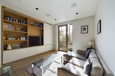 1 bedroom flat for sale, Chatsworth House, Duchess Walk, London