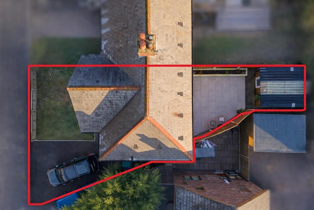 Aerial view of residential property boundary.jpg