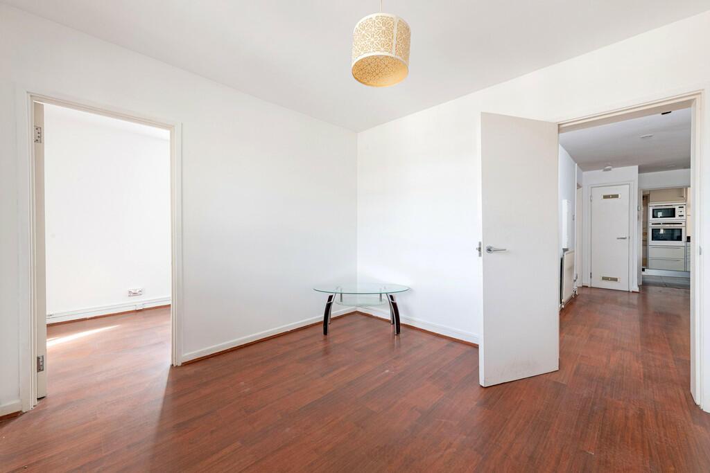 5 Room