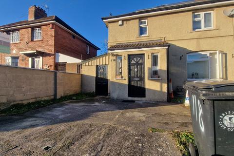 3 bedroom house to rent, Willinton Road, Bristol BS4