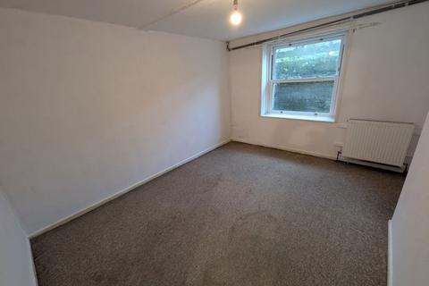 2 bedroom apartment to rent, Vernon Square, Ryde, Isle of Wight