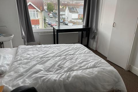 8 bedroom flat to rent, Hollingdean Terrace, Brighton, BN1