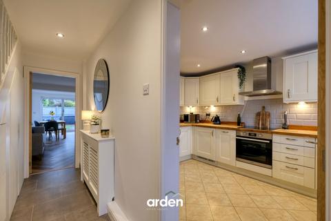 3 bedroom terraced house for sale, Greenside, Stoke Prior, B60