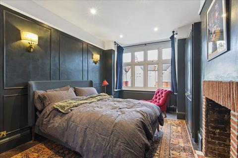 4 bedroom terraced house for sale, Bowfell Road, Hammersmith, London, W6