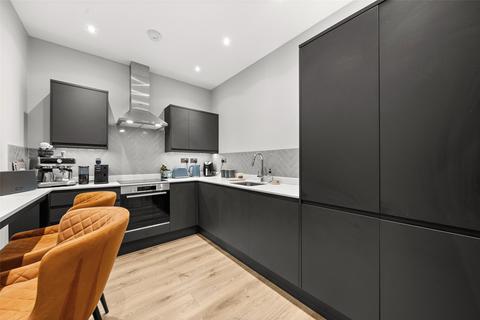 1 bedroom apartment for sale, London Road, Berkshire RG12