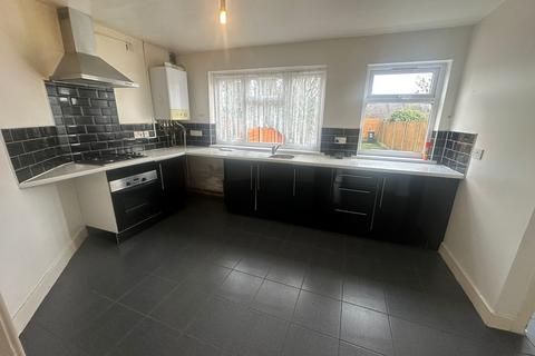3 bedroom semi-detached house for sale, Old Chapel Road, Smethwick B67