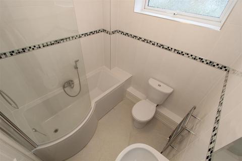 2 bedroom flat to rent, Morval Close, Sunderland SR3